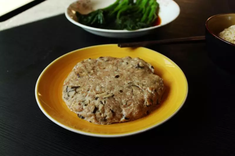 香菇鲅鱼肉饼