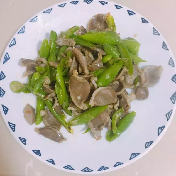 青椒炒鸡胗