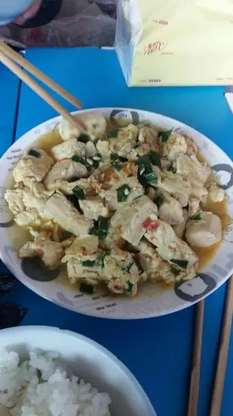 鸡蛋塌冻豆腐