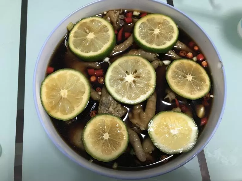 柠檬酸辣鸡爪