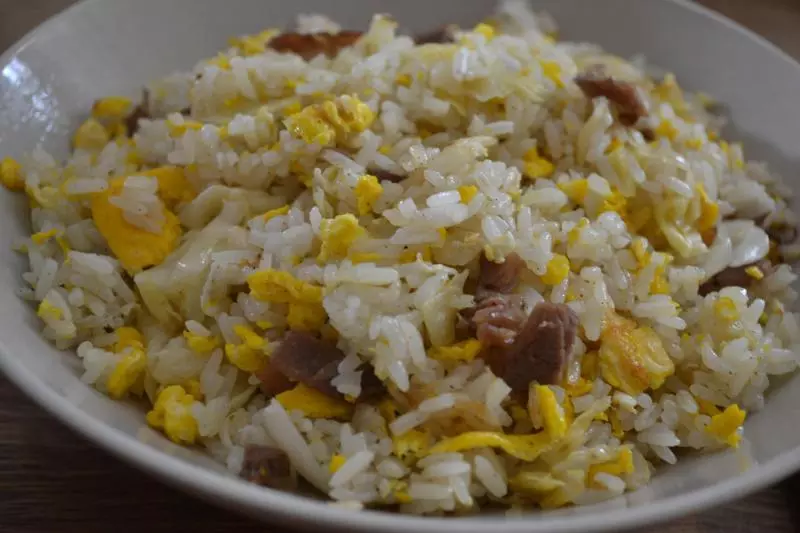 泡菜雞蛋炒飯