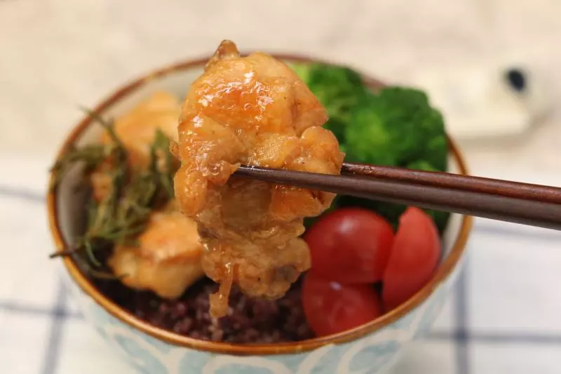 电饭煲无油鸡腿肉