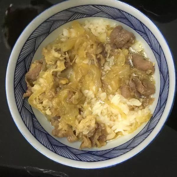 牛肉饭