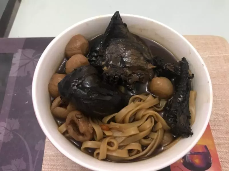 乌鸡汤面