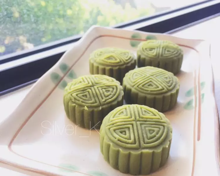 抹茶豆沙绿豆糕