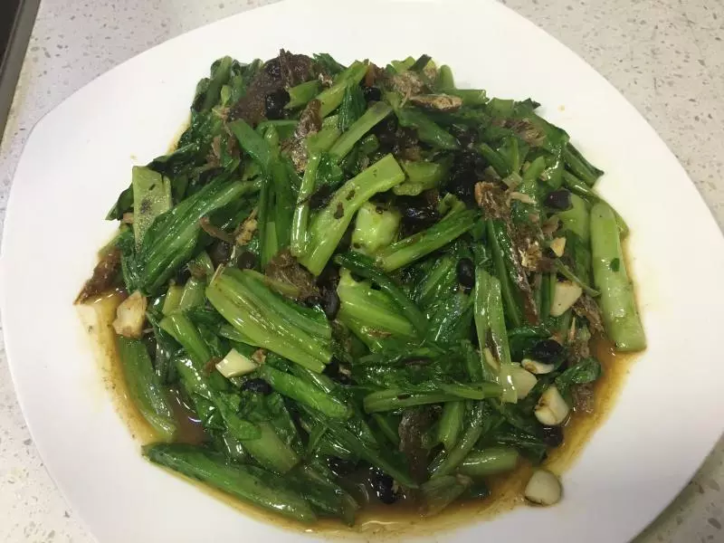 豆豉鲮鱼油麦菜