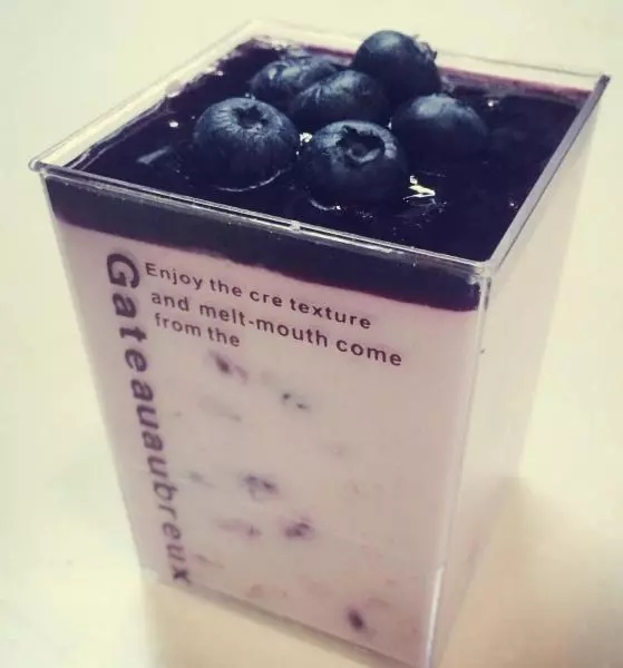 蓝莓酸奶冻