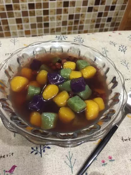 四色芋圓紅豆湯