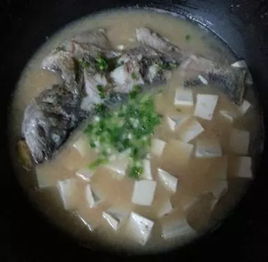 一人份鱸魚豆腐湯