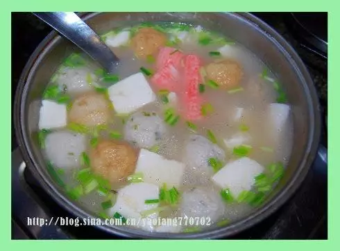 丸子豆腐粉絲豬骨濃湯