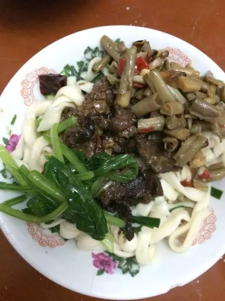 一碗好面-芯面道“豆角牛肉拌面”