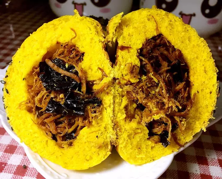 淡奶貝貝麵包（自製海苔肉鬆餡兒）