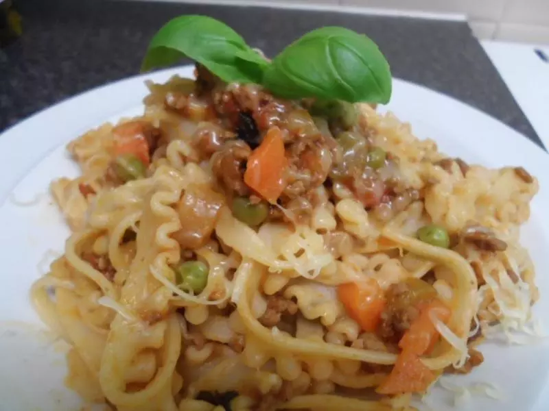 簡單好吃義大利肉醬面Tripoline Bolognese