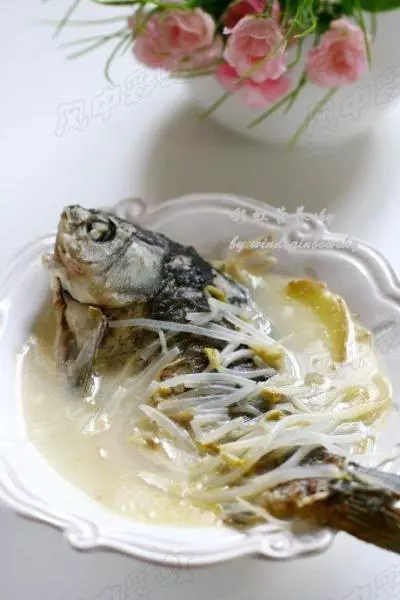 豆芽鯽魚湯