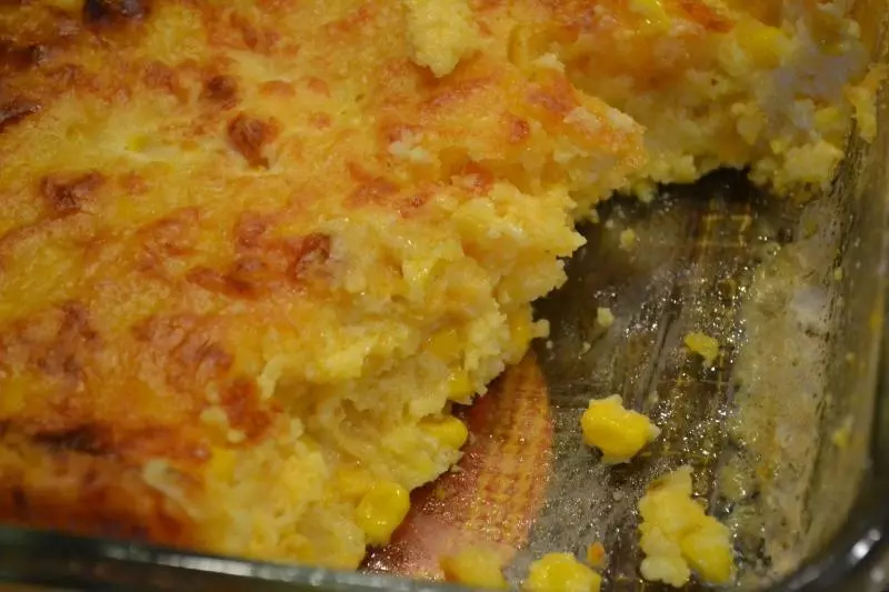 奶油玉米烤点creamy corn casserole