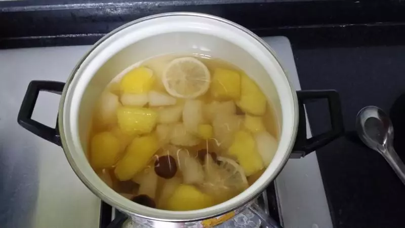 酸甜梨湯