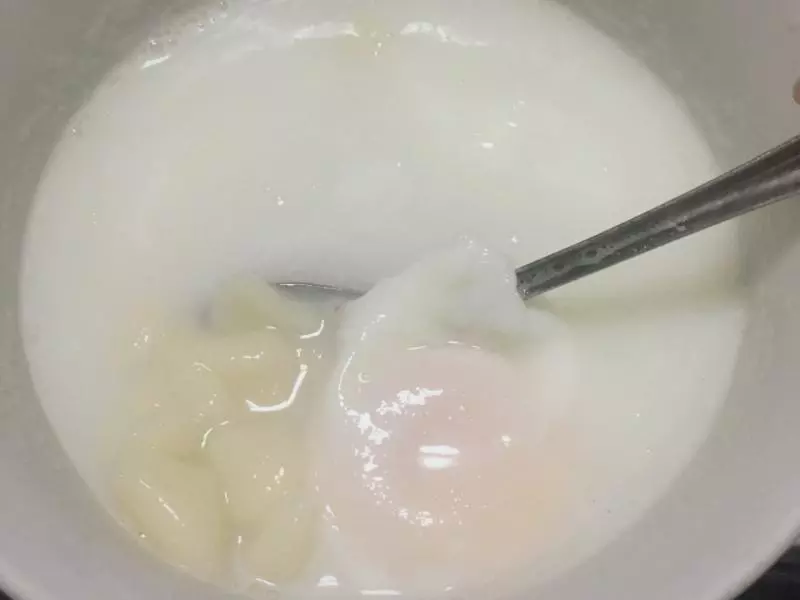 鲜奶鸡蛋粉子