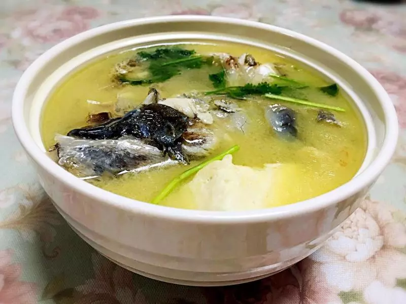 魚頭豆腐湯