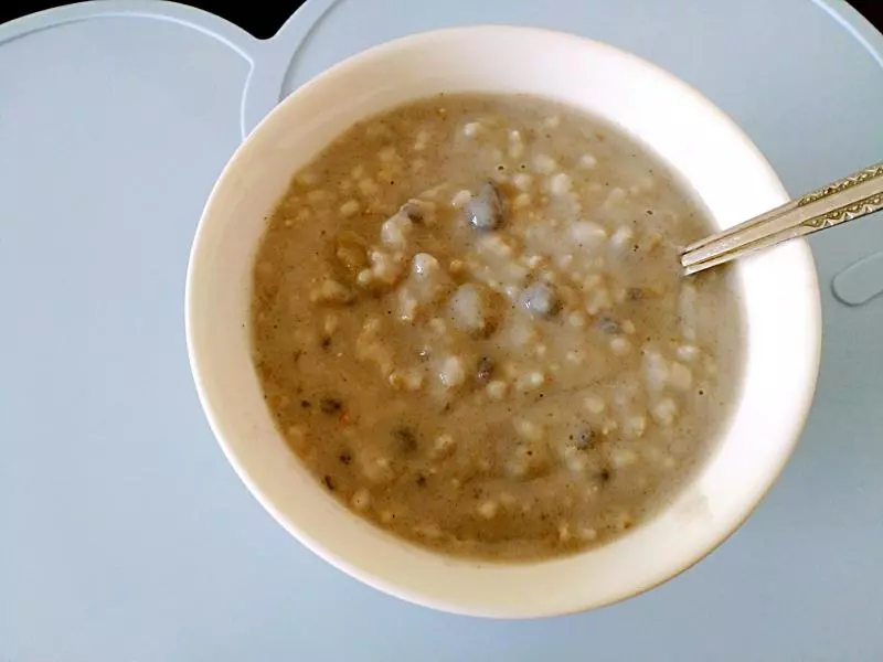 椰香芝麻核桃麥片粥