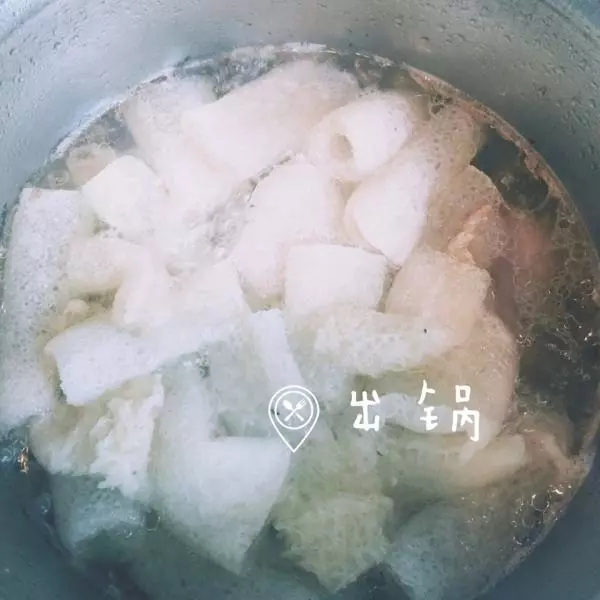 排骨竹蓀湯