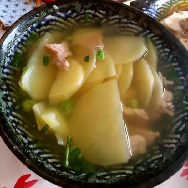 土豆肉片汤