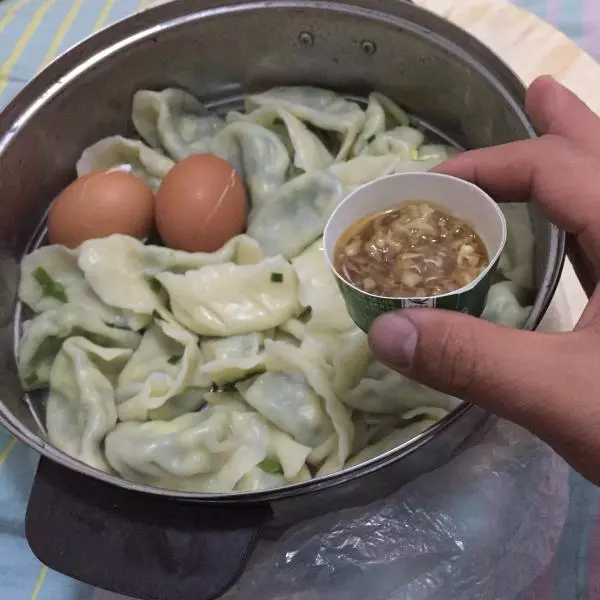 家常韭菜鸡蛋水饺