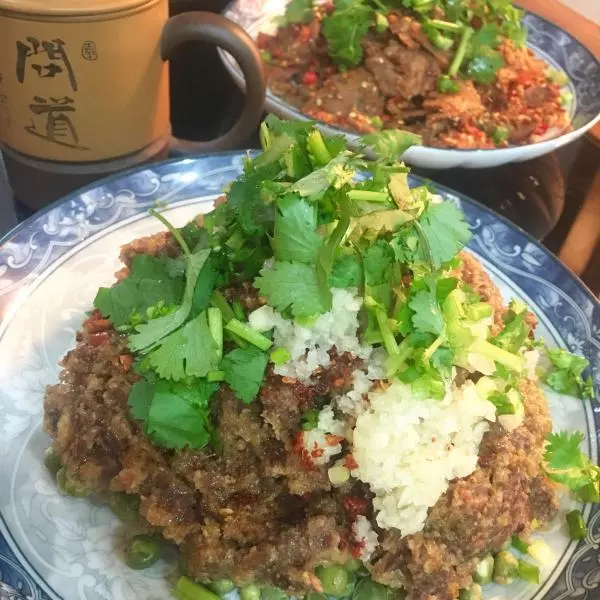 青豌豆粉蒸牛肉