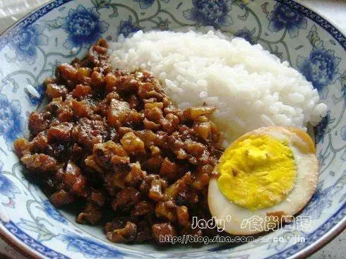 滷肉飯