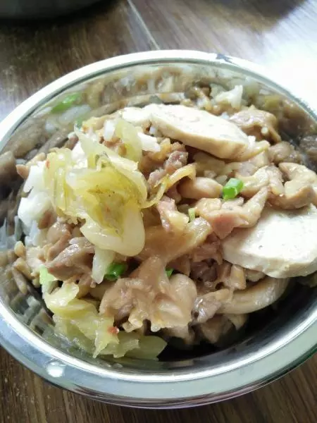 鸡腿煲饭