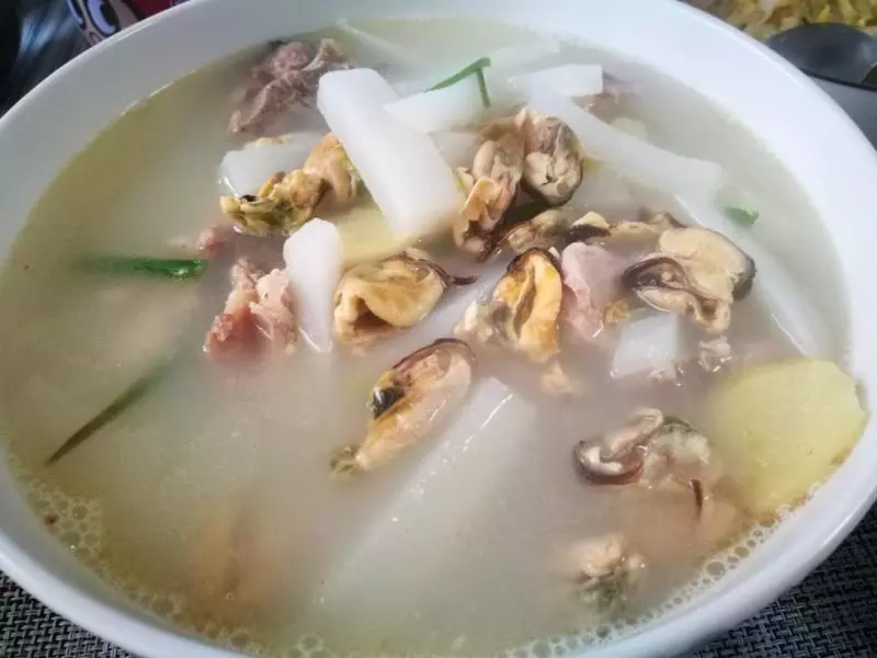 淡菜蘿蔔排骨湯