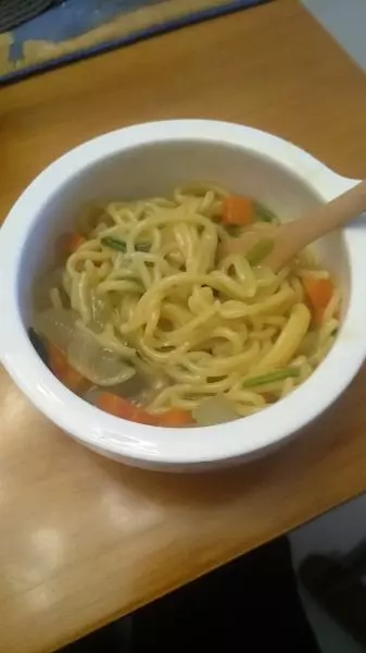 寶寶輔食排骨湯胡蘿蔔麵條