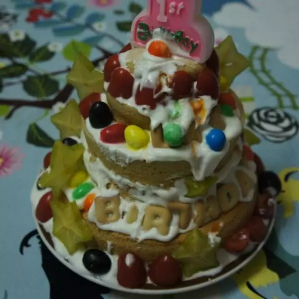 开心G的1岁生日蛋糕