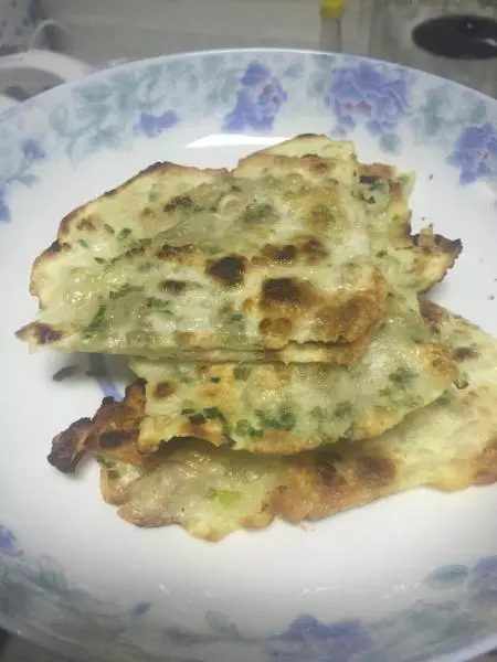 饺子皮版葱油饼