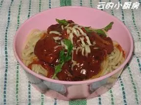 肉丸意大利面