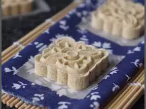 茶香绿豆糕