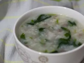 菠菜瘦肉粥