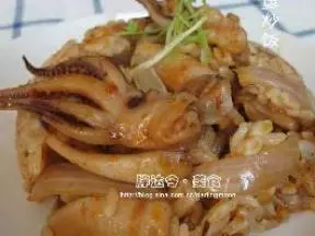 蒜蓉鱿鱼炒饭