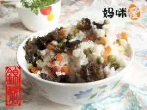 腊肠煲仔饭