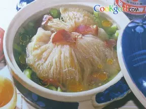 沙鍋魚翅