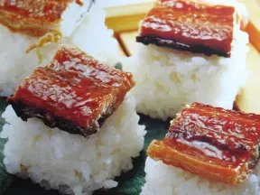 鳗鱼箱寿司
