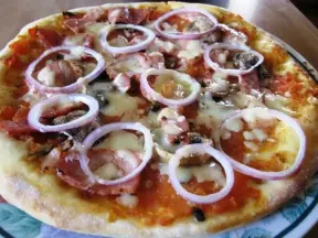 披薩—自製培根口蘑披薩