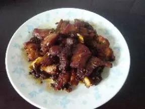 蒜香麻辣肉