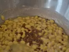 卤水黄豆