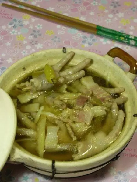 鹹肉蒸鳳爪