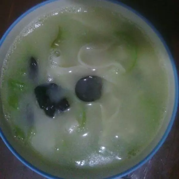 絲瓜素麵條湯