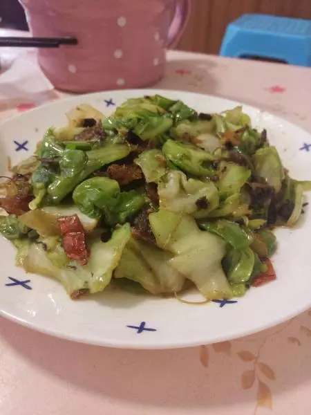 鲮鱼包菜