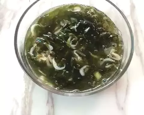 蝦皮紫菜湯