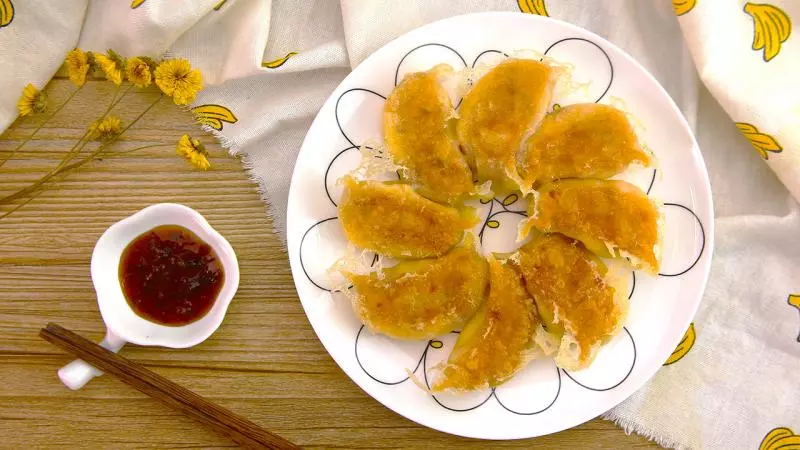 可丽饼风味煎饺 | 太阳猫早餐