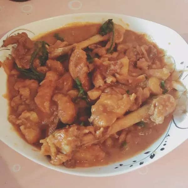 土豆板栗蘑菇焖鸡腿（水果刀版）