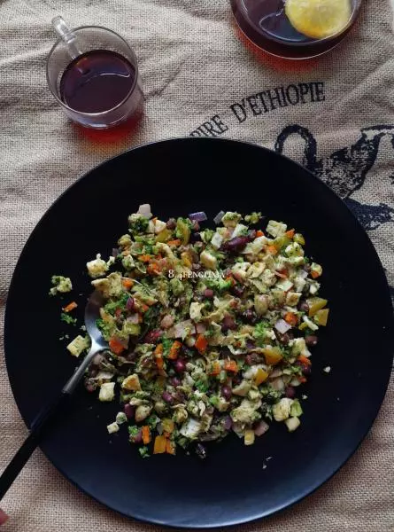 蛋皮火腿片時蔬雜豆西蘭花炒飯